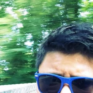 Meet your Posher, Emmanuel